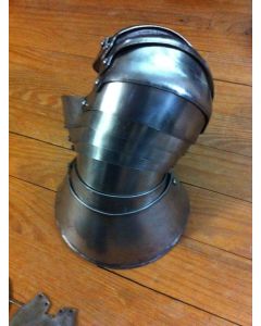 back of hand, closed